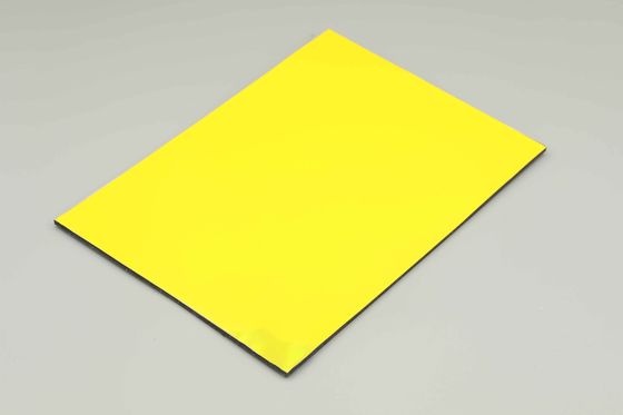 UV-beständige Gelbe Außen Acp-Blatt Acp 3d Wandplatten 3MM 48 X 96 Zoll