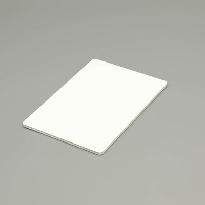 0.03 mm bis 0,6 mm Weißes Feuergeschütztes Aluminium-Verbundplattendach ACP-Dachblech