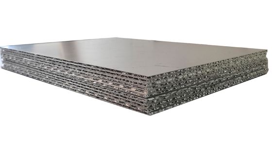 Für die dauerhafte Außenwanddekoration A2 Aluminiumohrplatten A2 Brandschutz bietet einen robusten Schutz im Brandfall