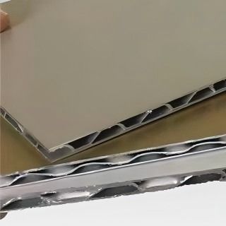 Leicht zu reinigende 3D-Aluminiumplatten für ästhetische Außenwirkung zur Aufwertung moderner Bauprojekte